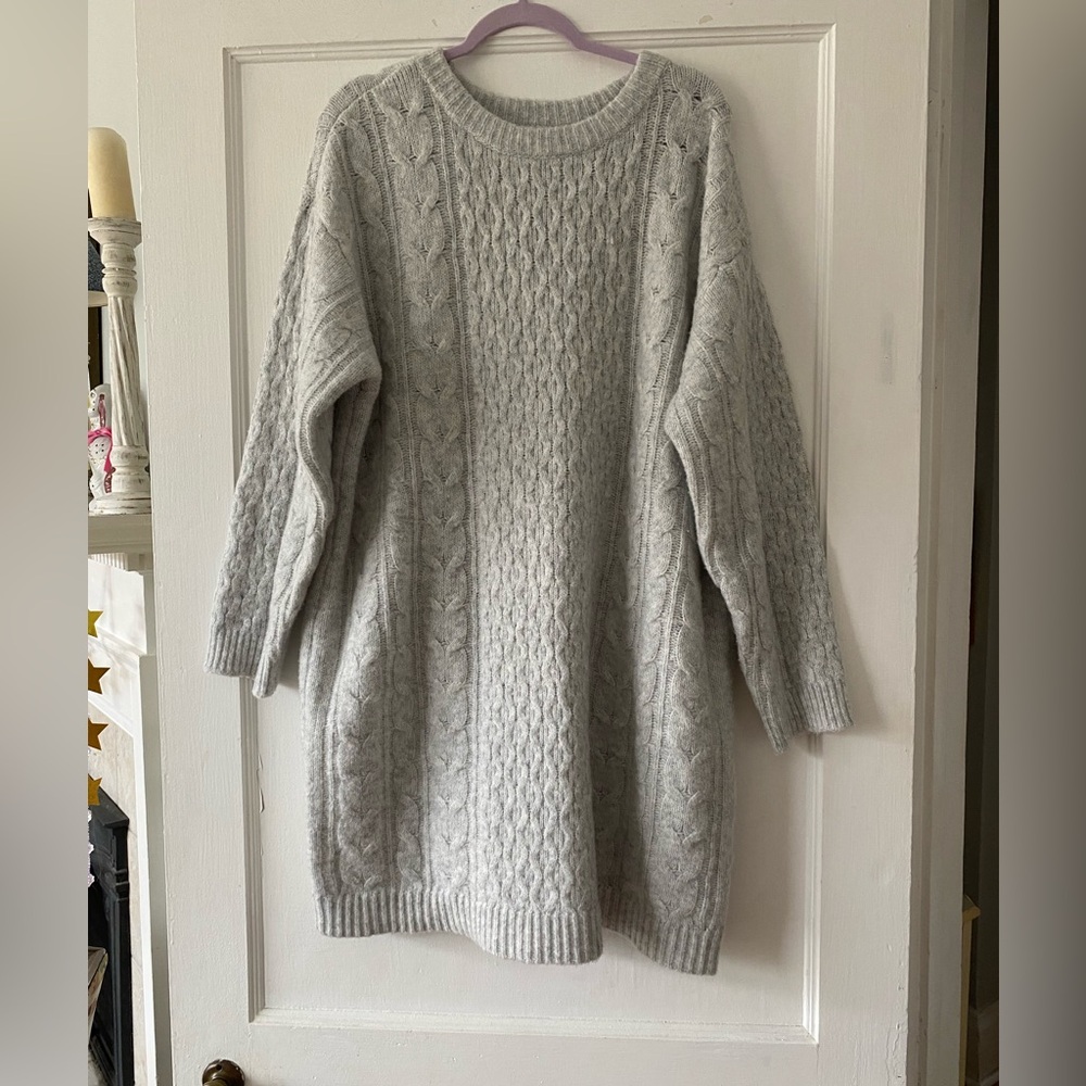 Universal Threads Cozy Gray Cable Knit Sweater Dress